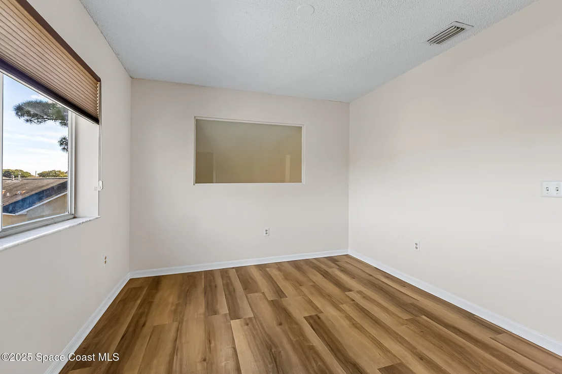 Photo of 822 Emerald Way