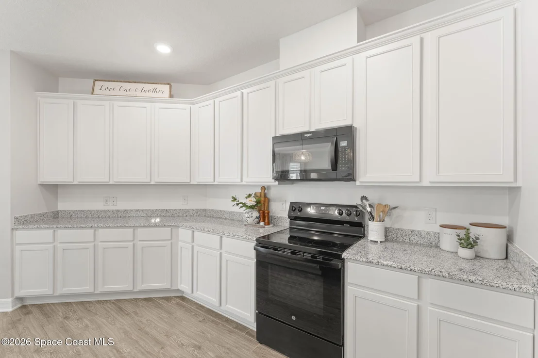 Photo of 975 Potenza Drive