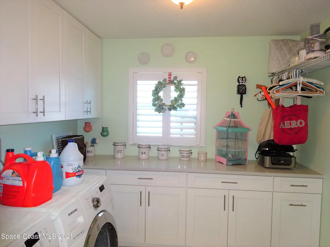 Photo of 941 Pelican Lane
