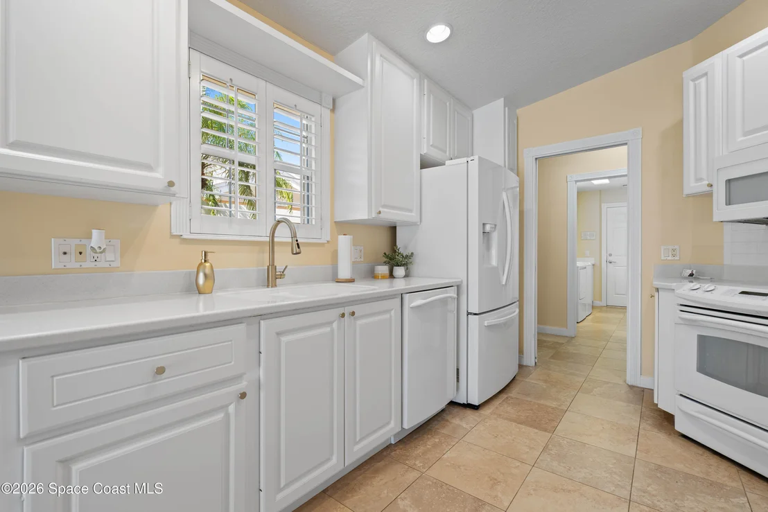 Photo of 3405 Hyperion Way SE