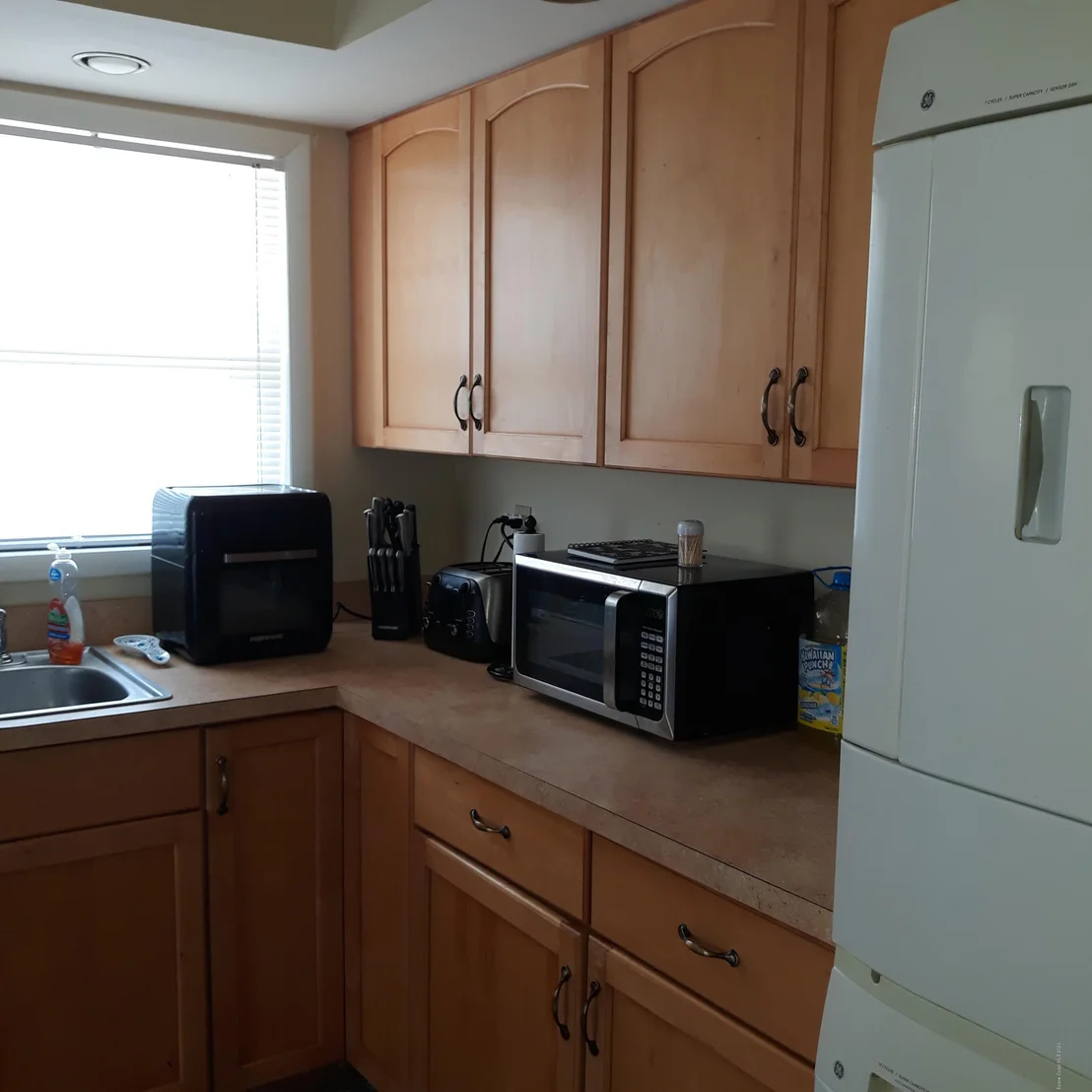 Photo of 954 Darwin Lane NE