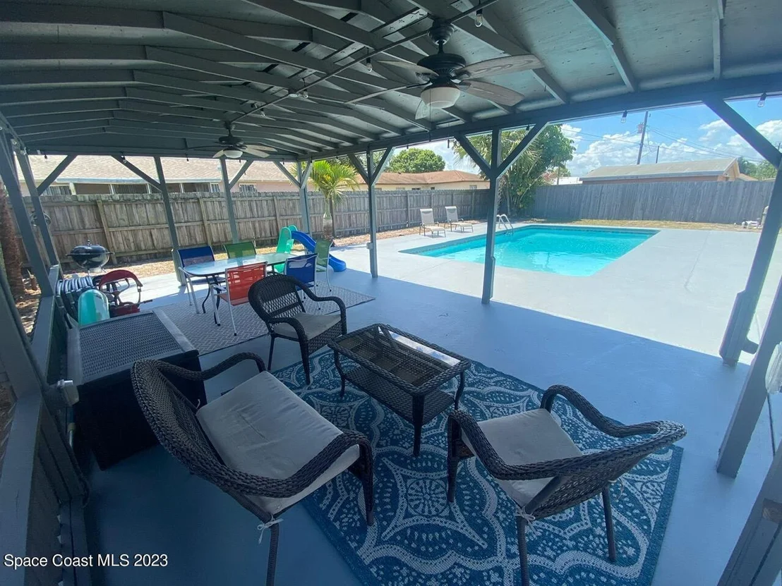 Photo of 2785 Locksley Road