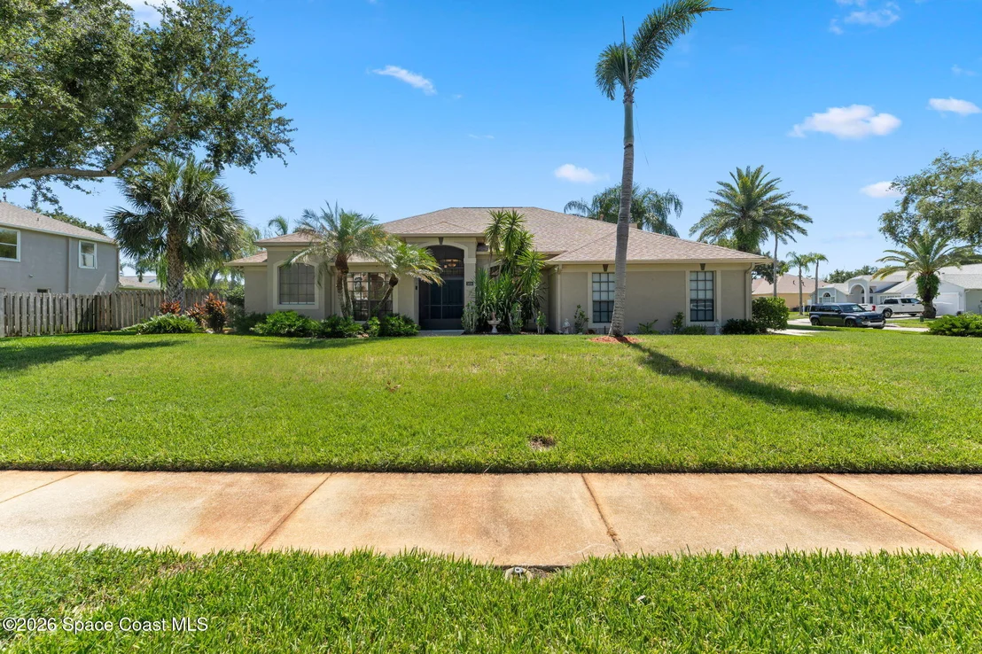 Photo of 1494 Wellington Circle