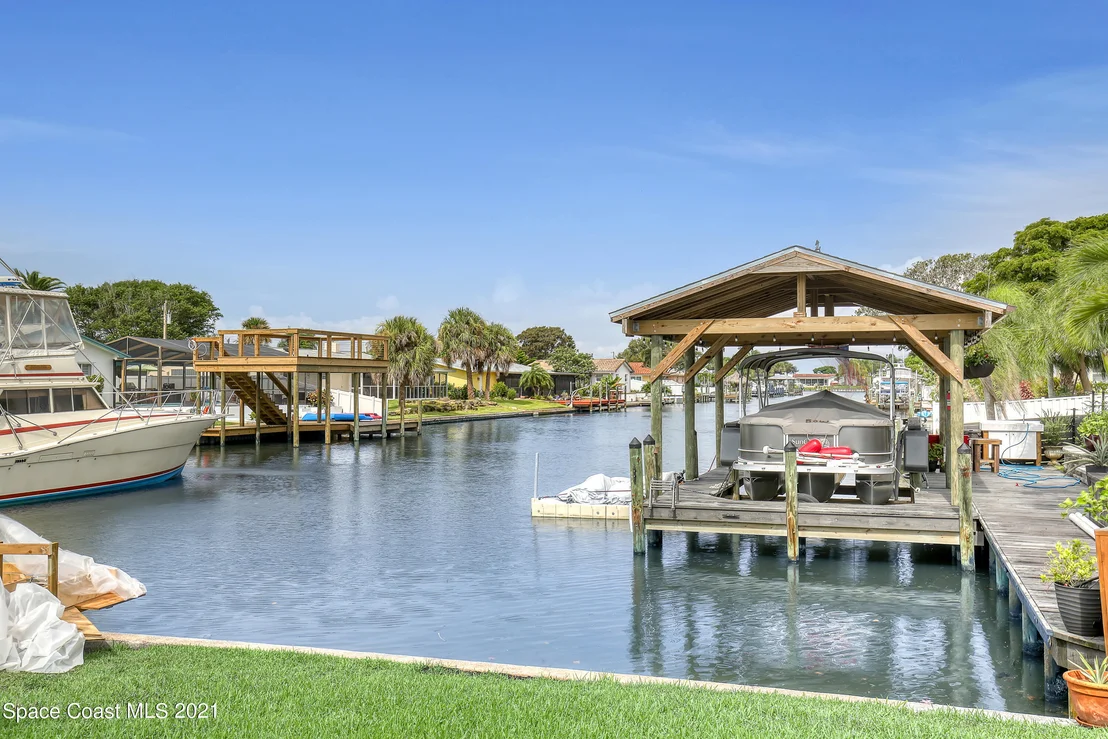 Photo of 307 Brightwaters Drive