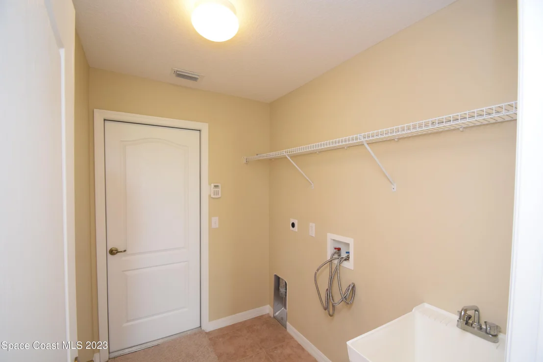 Photo of 2223 Woodfield Circle