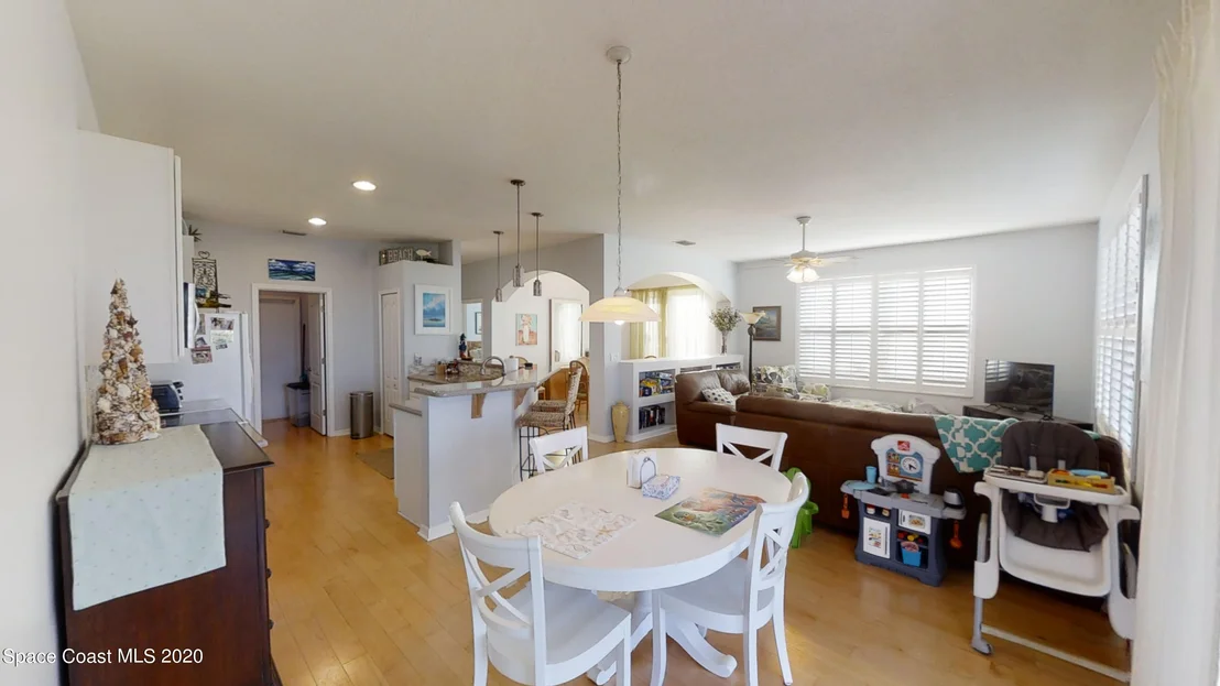 Photo of 414 Barnacle Lane