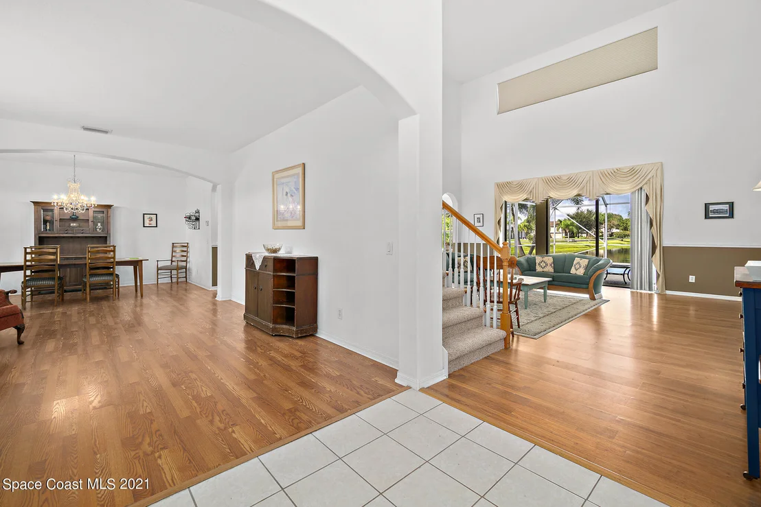 Photo of 5876 Arlington Circle