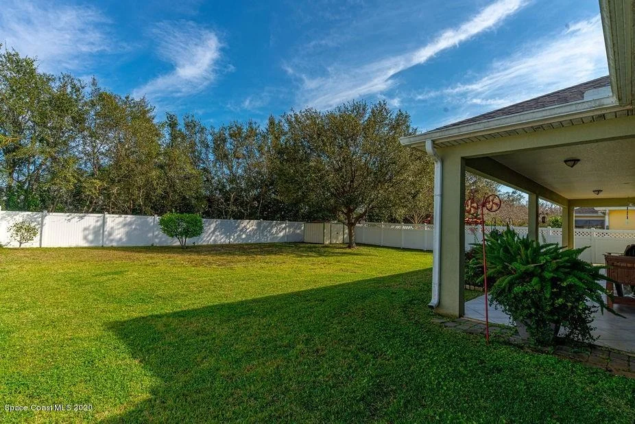 Photo of 1690 Bridgeport Circle