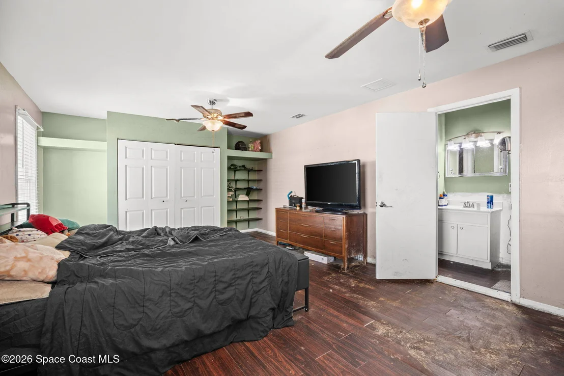 Photo of 790 Bianca Drive NE