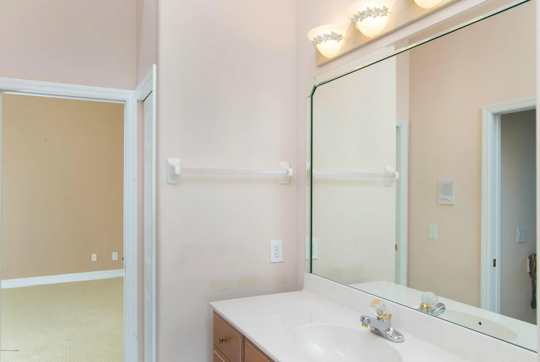 Photo of 1477 Rockledge Drive