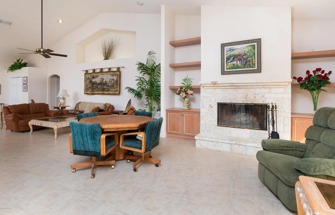 Photo of 2356 Brookside Drive