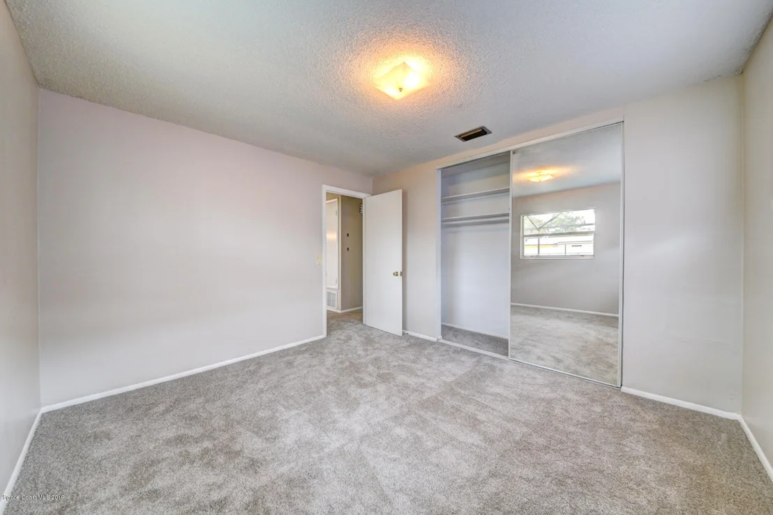 Photo of 909 Jefferson Road