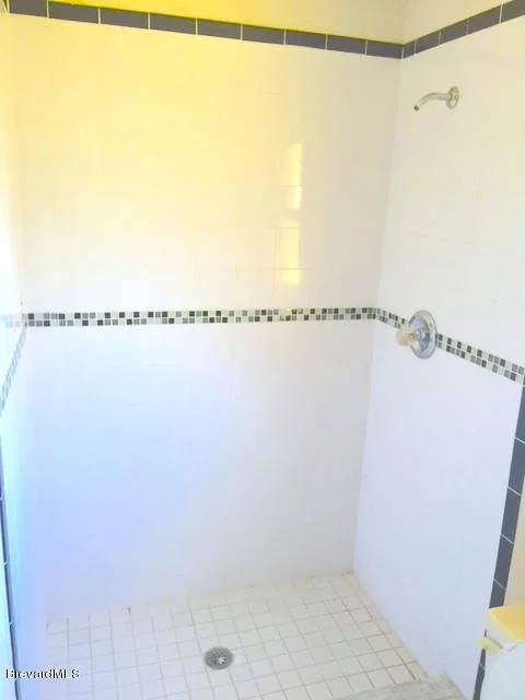 Photo of 6845 Spring Street