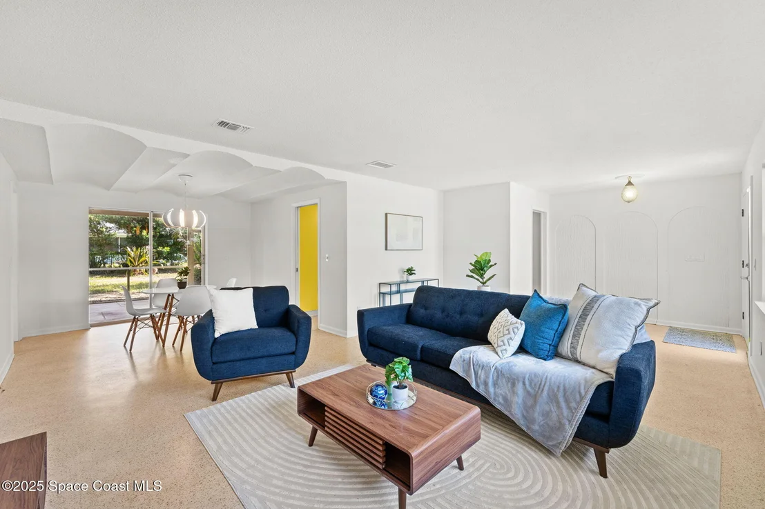 Photo of 215 Southgate Boulevard