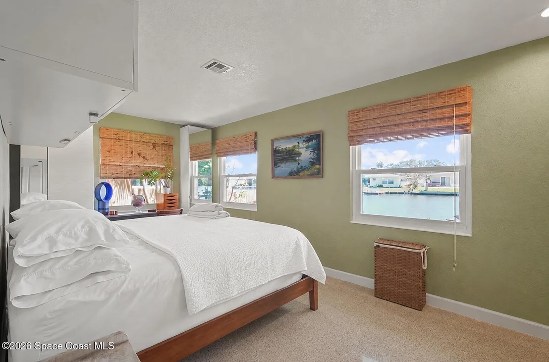 Photo of 514 Cocoa Isles Boulevard