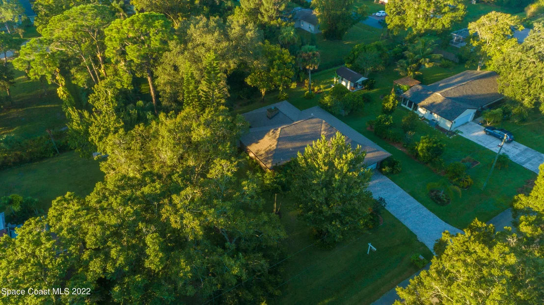Photo of 6691 Towhee Drive