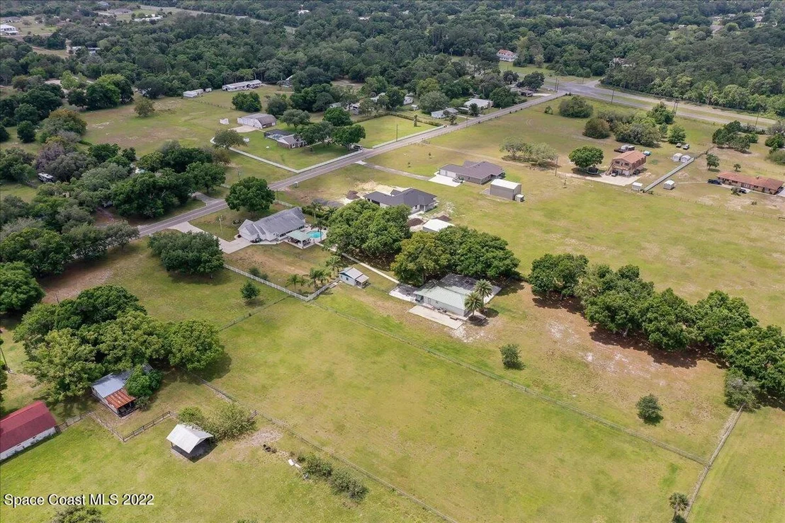 Photo of 3660 Burkholm Road