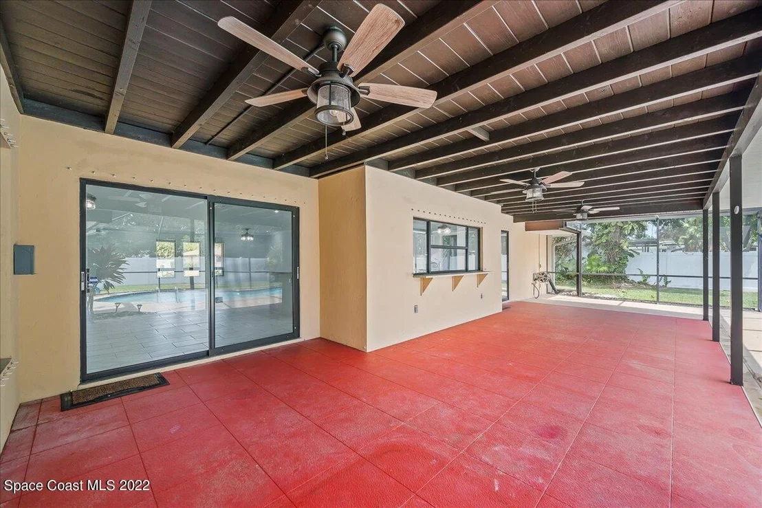 Photo of 926 Waialae Circle NE