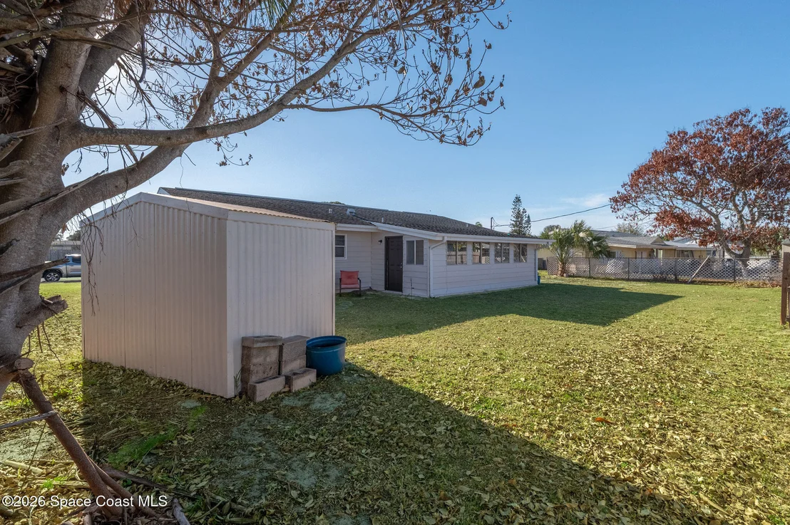 Photo of 995 Eyerly Lane NE