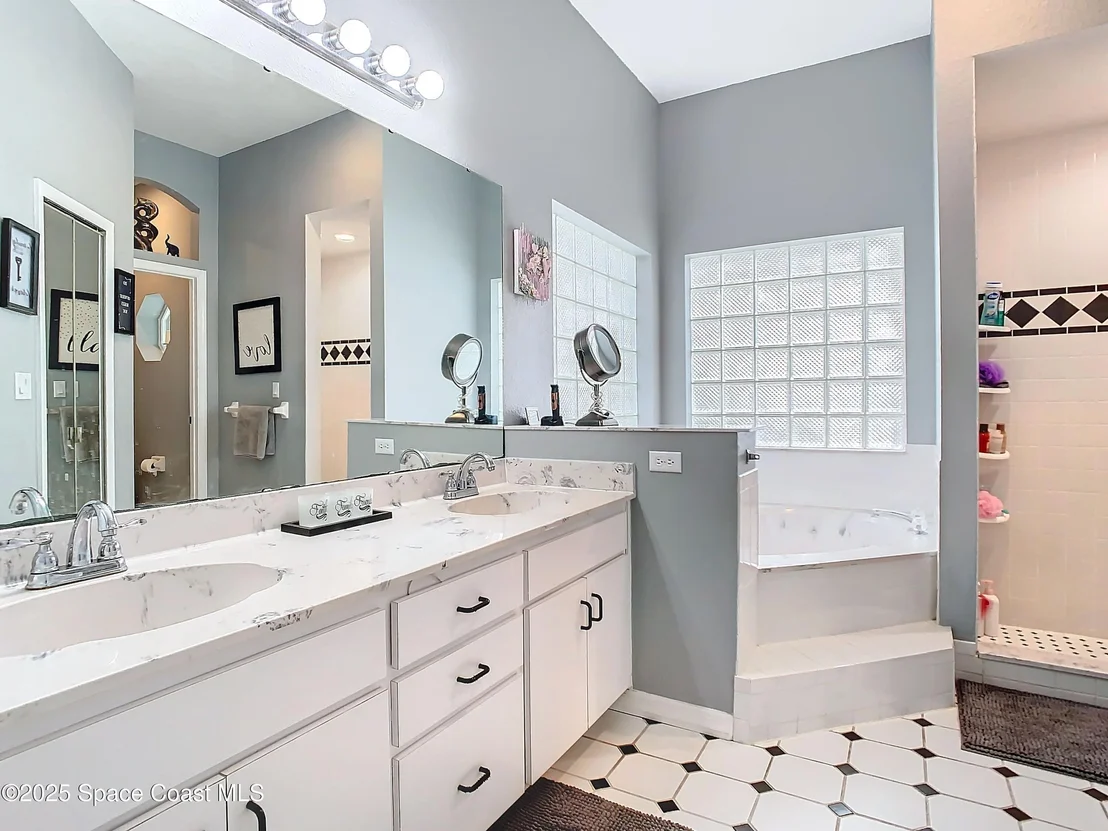Photo of 7747 Windover Way