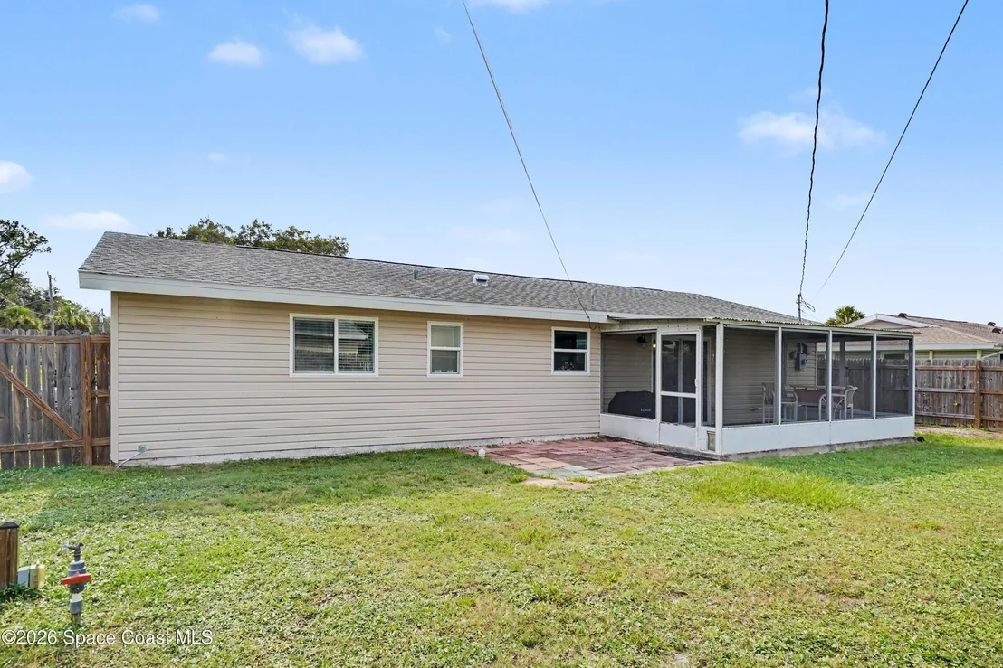 Photo of 1023 Jersey Lane NE