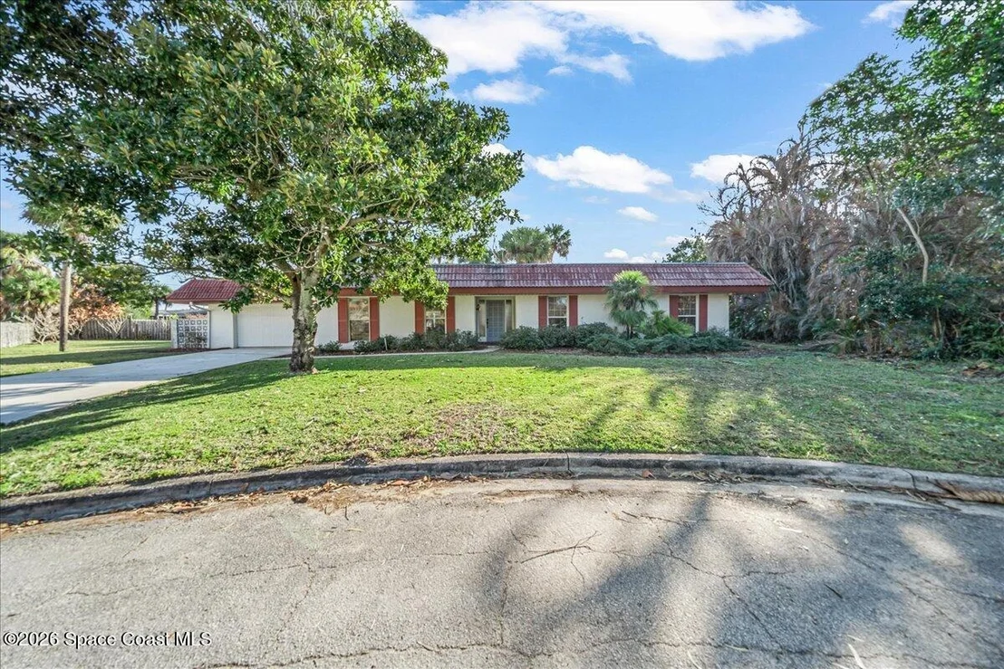 Photo of 210 12th Terrace