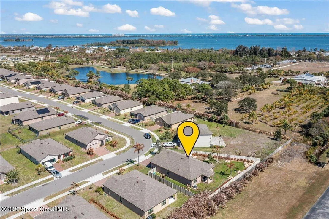 Photo of 7499 Tourmaline Drive
