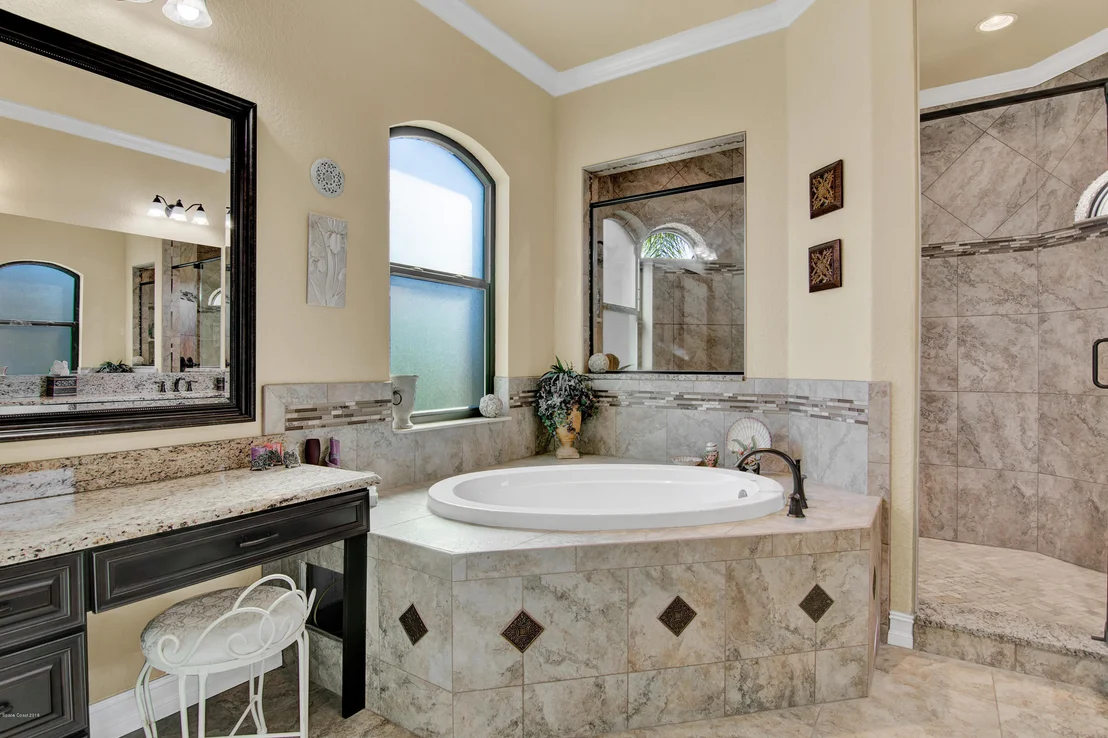 Photo of 6472 Flora Vista Place