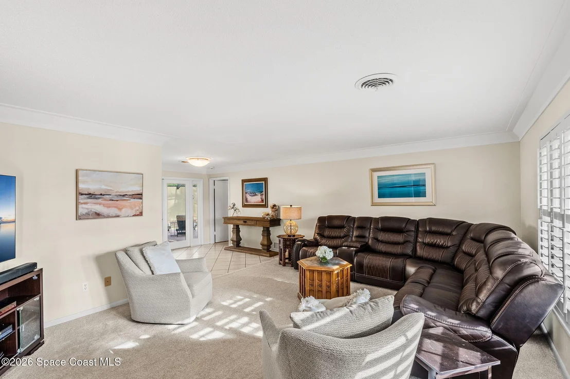 Photo of 704 Malibu Lane