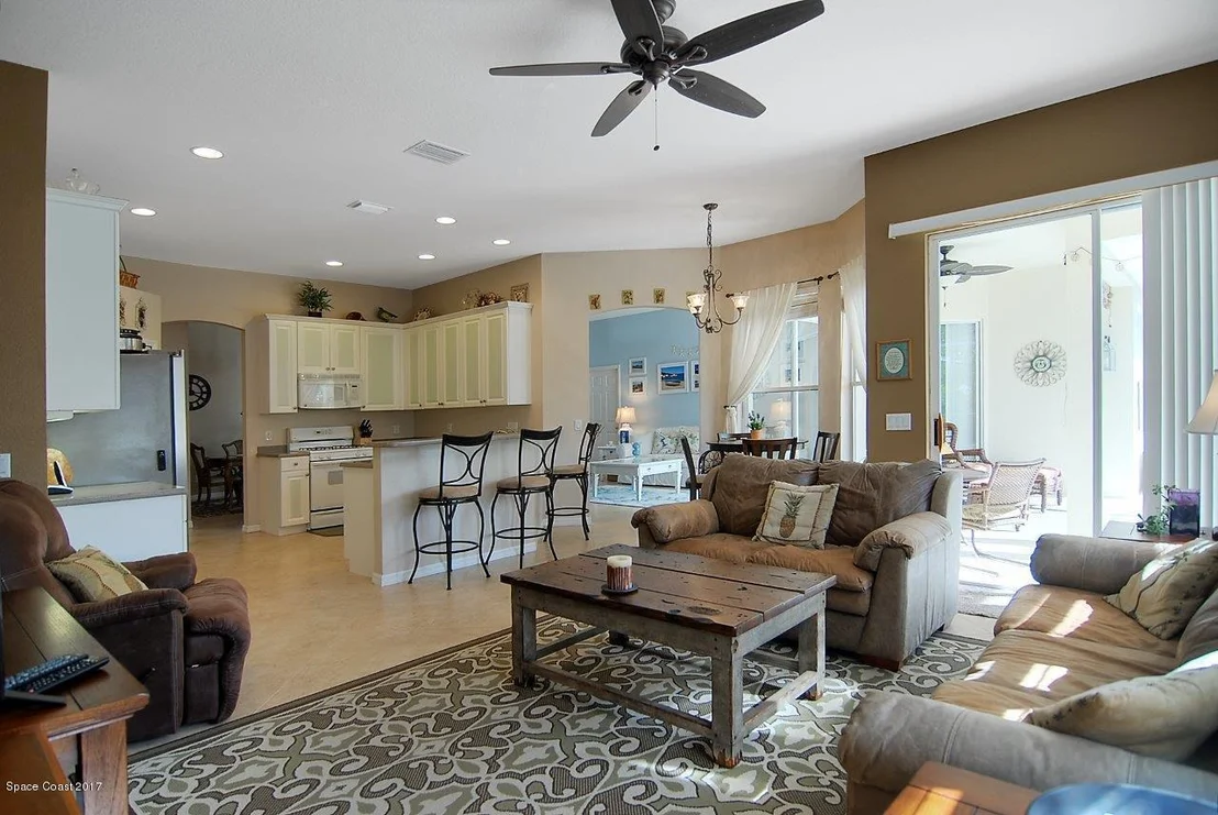 Photo of 6127 Arlington Circle