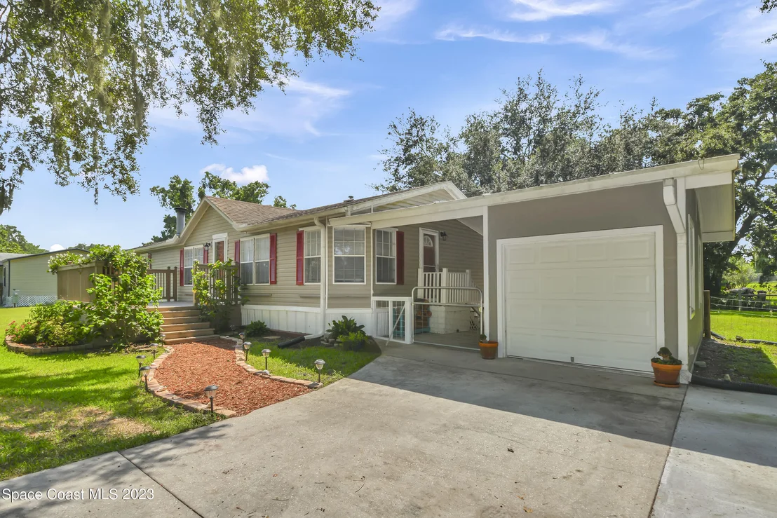 Photo of 3440 Tracy Court
