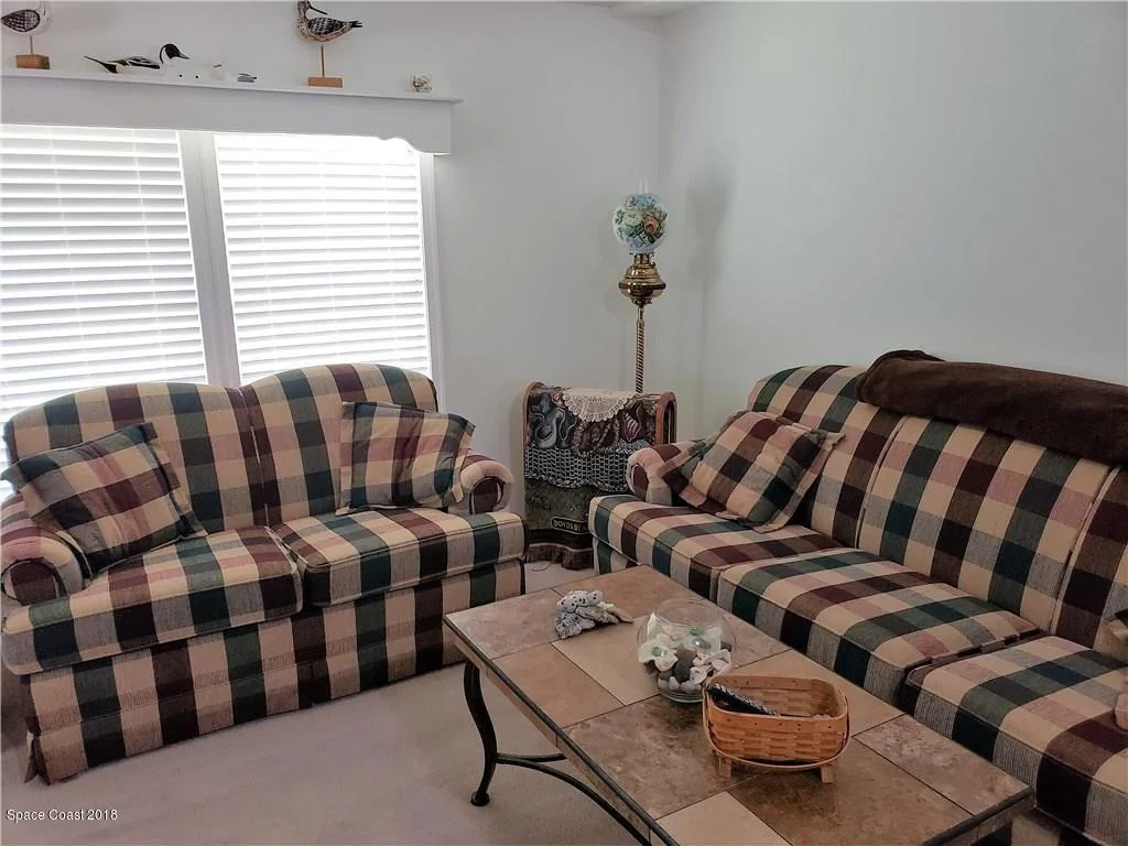Photo of 7490 Blackhawk Road