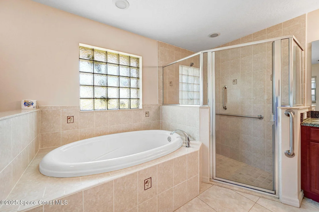 Photo of 1207 Van Tassel Trail NE