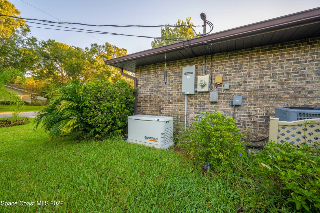 Photo of 6691 Towhee Drive