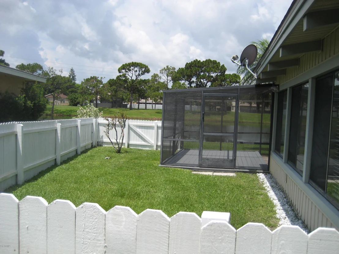 Photo of 240 Bayhead Drive