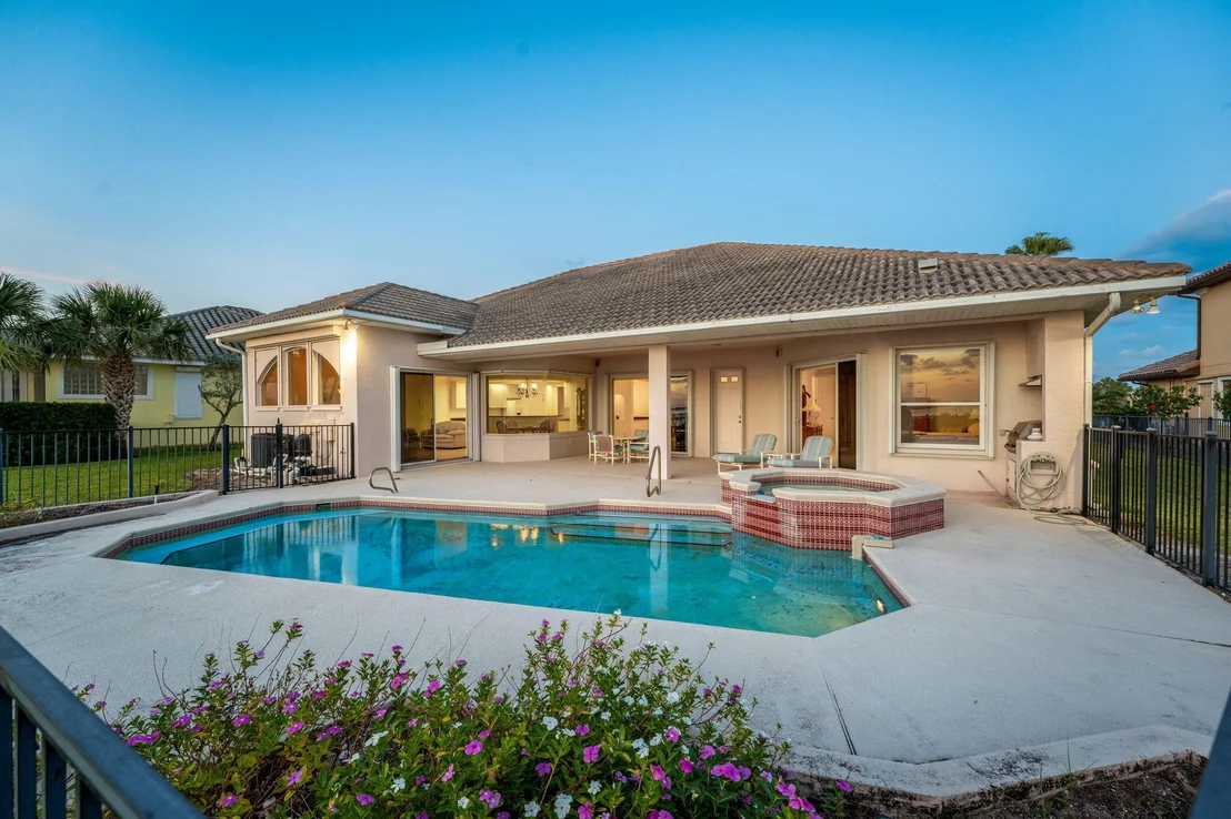 Photo of 245 Loggerhead Drive