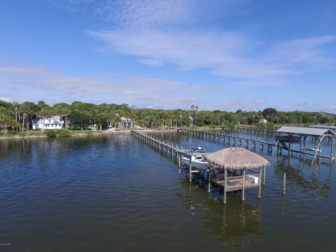 Photo of 3745 Indian River Drive N