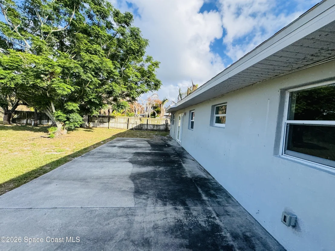 Photo of 969 Burn Drive NE