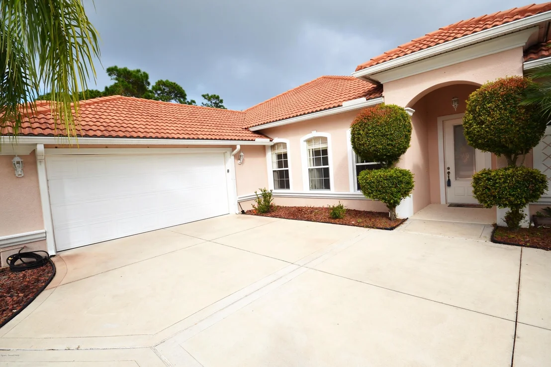 Photo of 2162 Siroco Lane