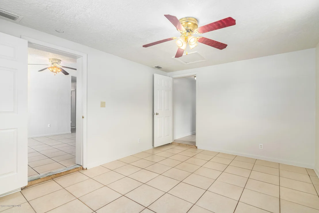 Photo of 2187 Allan Adale Road