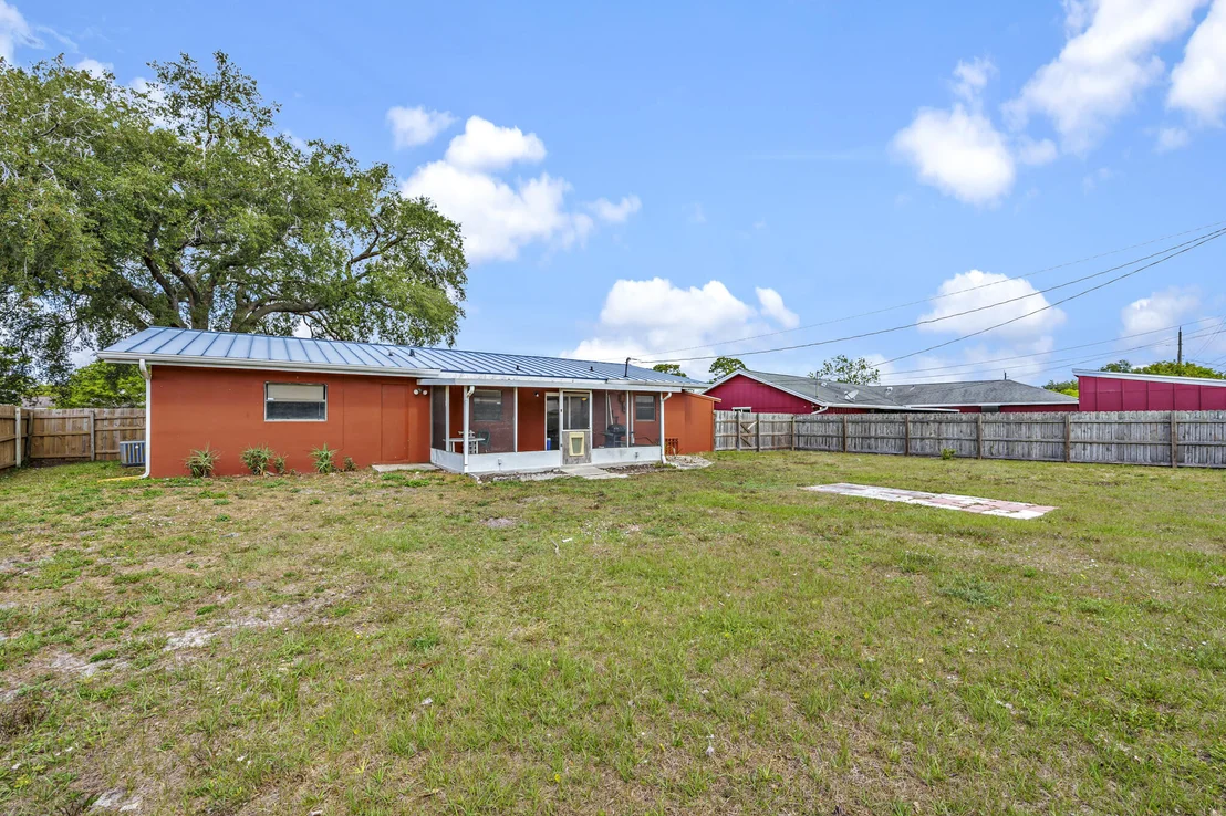 Photo of 631 Aloha Avenue