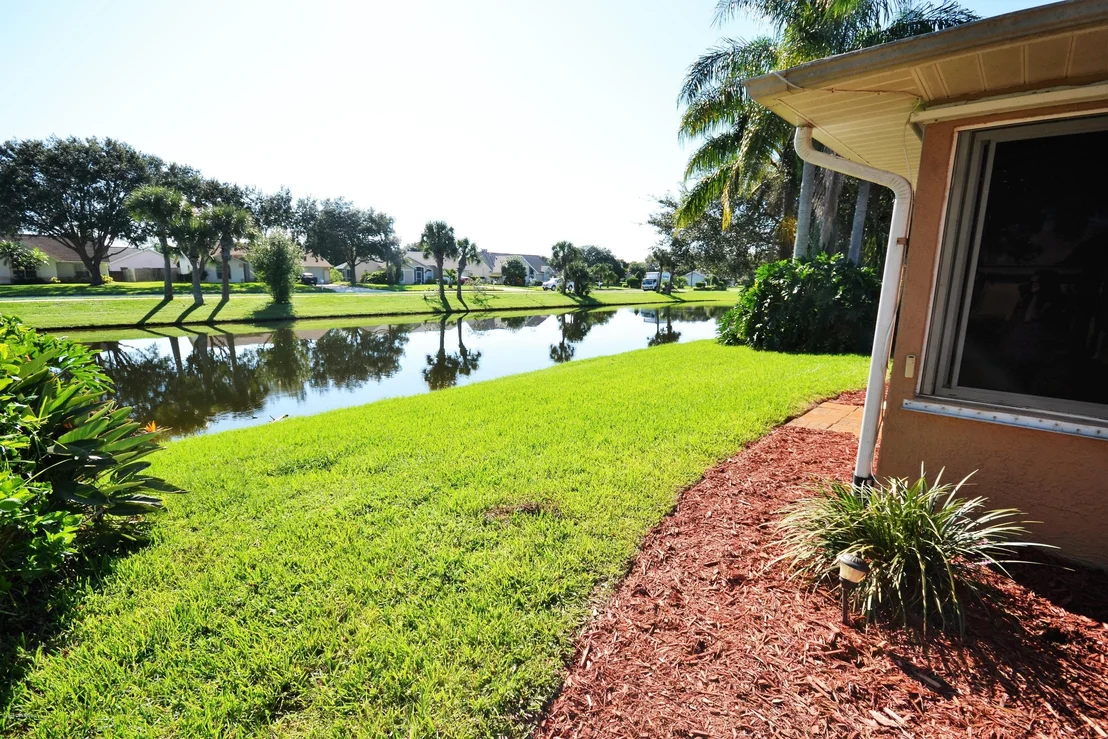 Photo of 2093 Lionel Drive