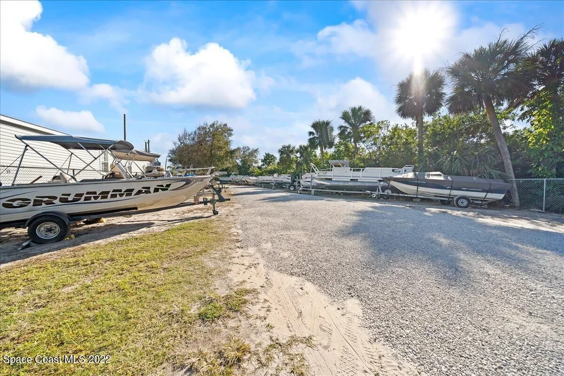 Photo of 3061 Indian River Drive NE