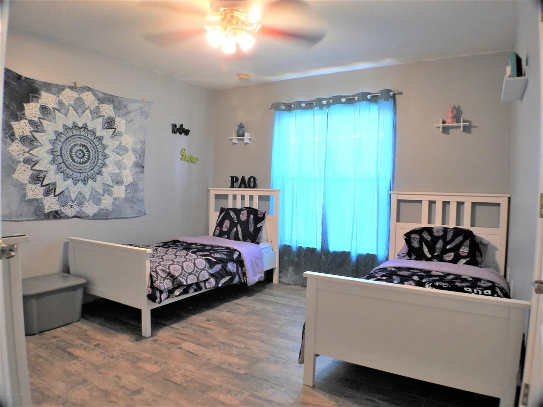 Photo of 3979 Rolling Hill Drive