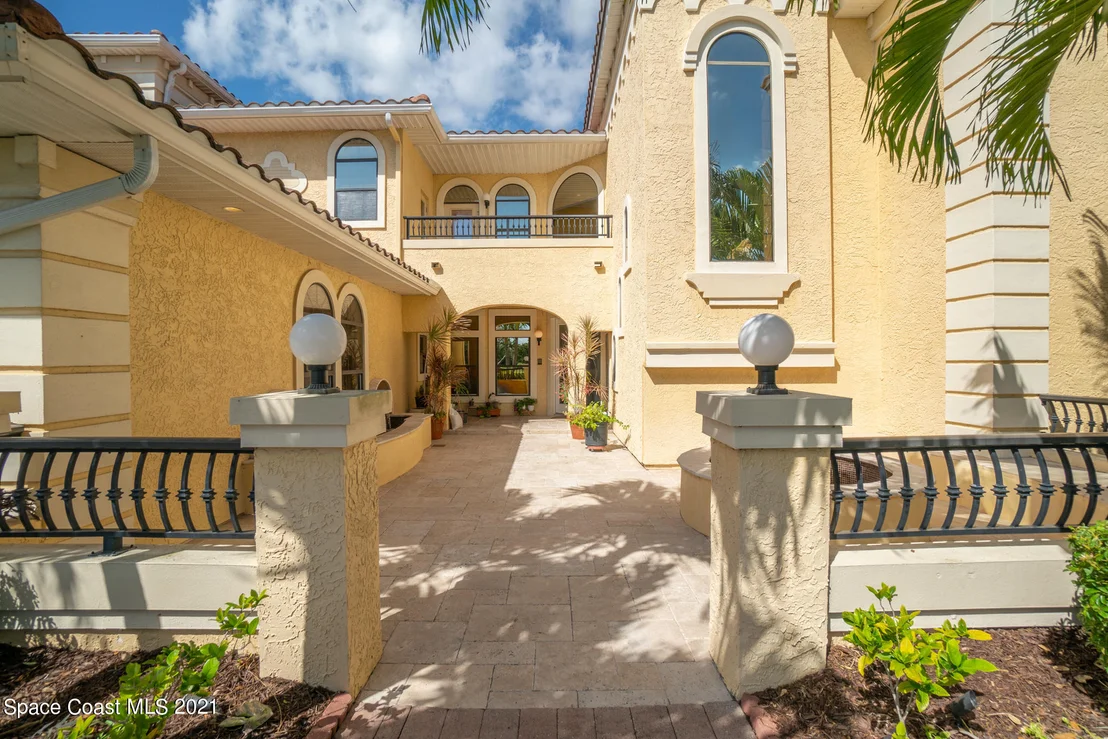 Photo of 442 Lanternback Island Drive