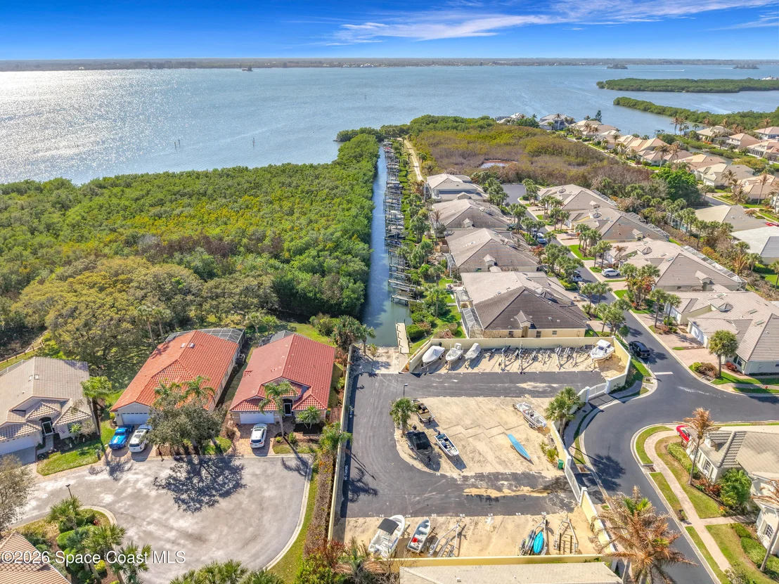 Photo of 383 Pentland Drive