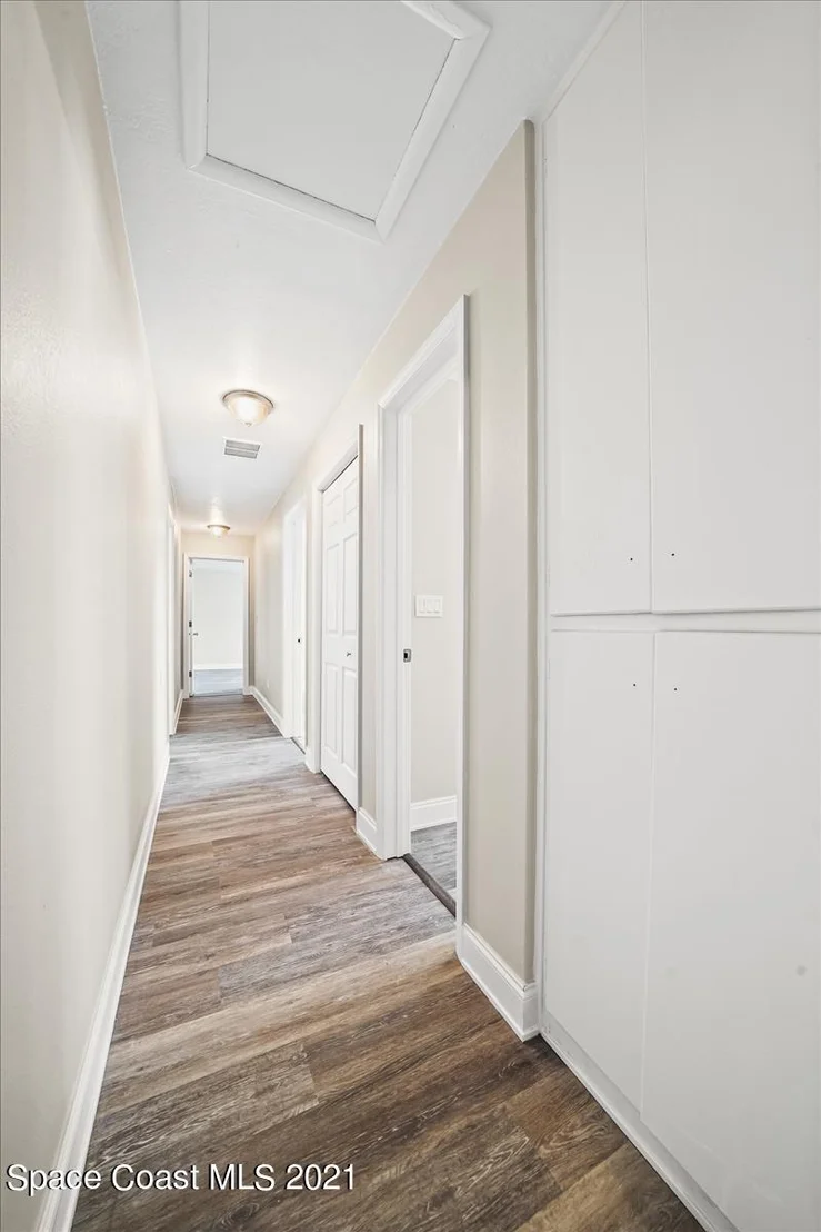 Photo of 445 Bahama Drive
