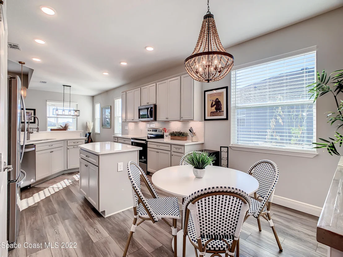 Photo of 8251 Laguna Circle