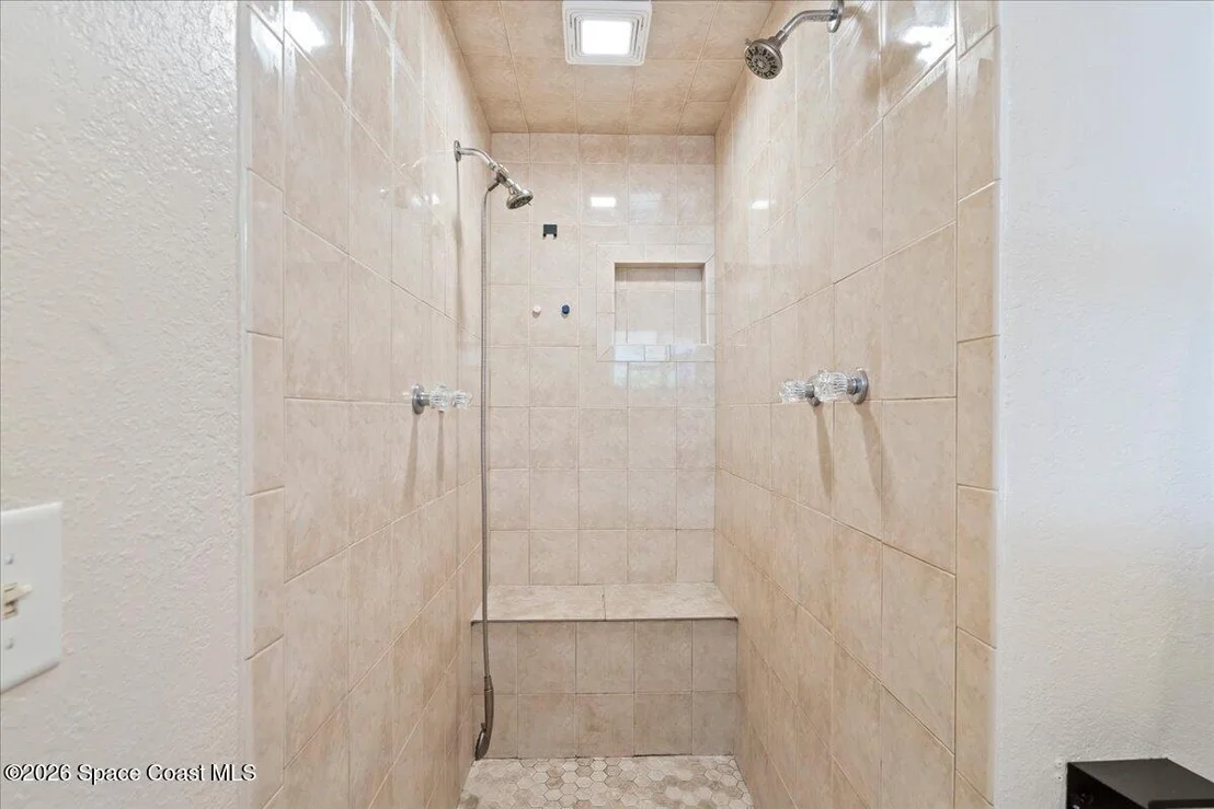 Photo of 2619 Lorna Drive