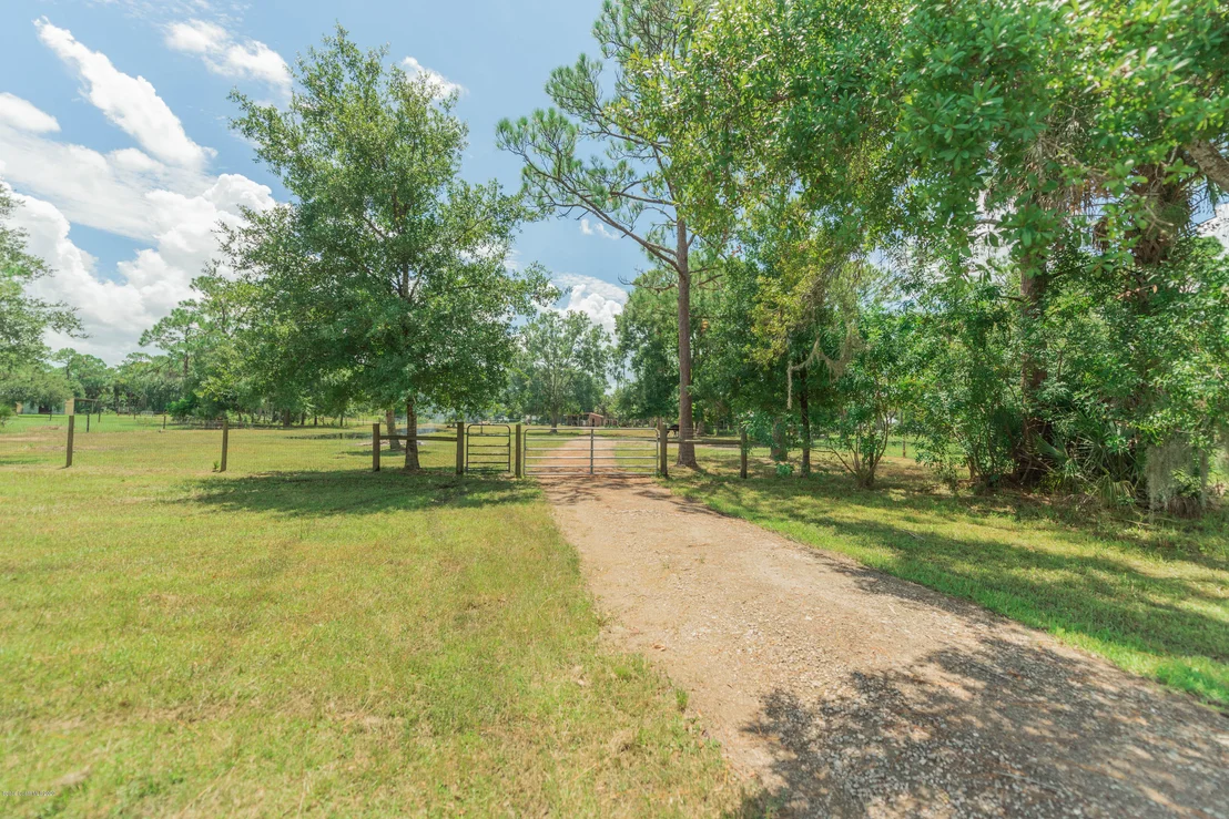 Photo of 4825 Rayburn Road